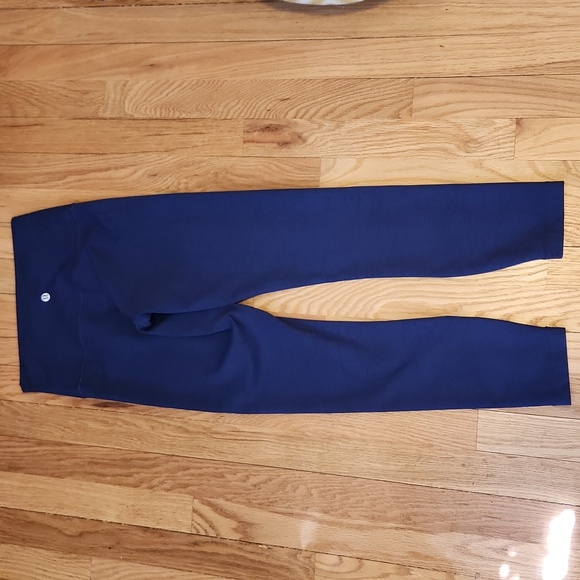 Lululemon Dark Purple/blue Leggings With Black Crackle Design Size 4 Yoga - Picture 11 of 12